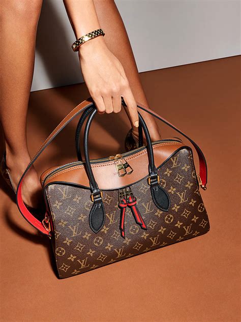 initials on louis vuitton bag|louis Vuitton Bag with monogram.